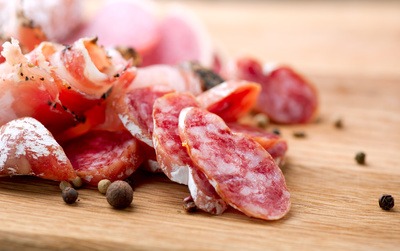 Pinot grigio begletiet Wurstplatten, Nudelgerichte, Lachs ... ein toller Weisswein und Essbegleiter.